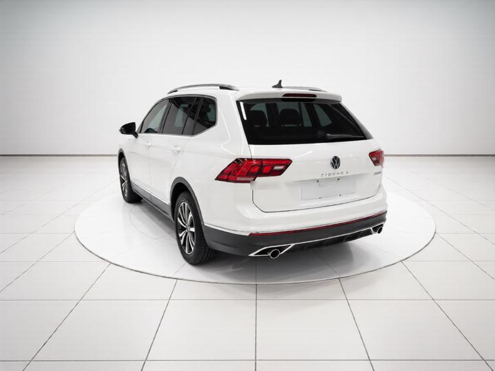 Tiguan L 2022 330TSI AT RWD Smart photo 4