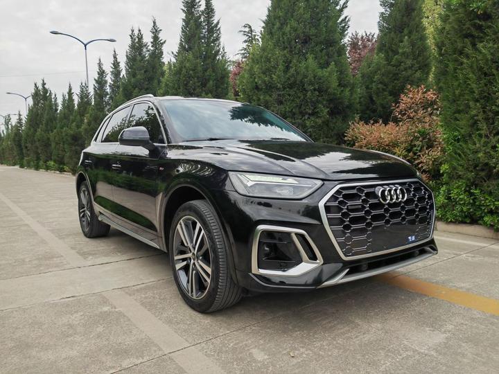 Q5L 2022 Facelift 40T Luxury Dynamic photo 3