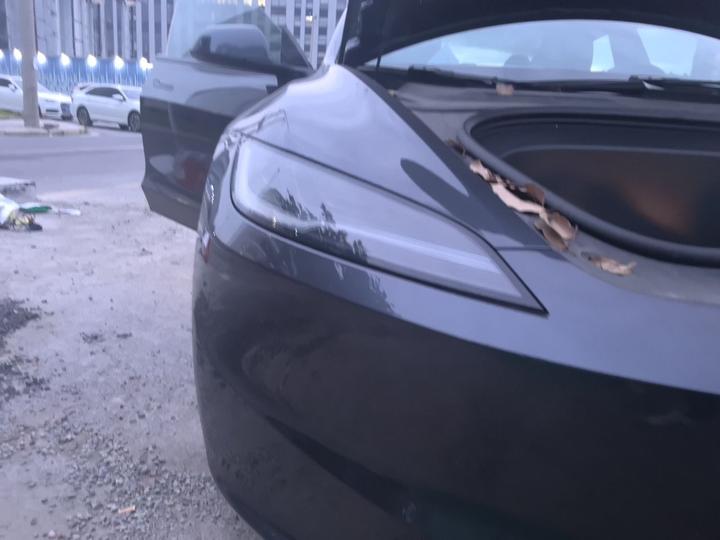 Model 3 2023 RWD photo 7
