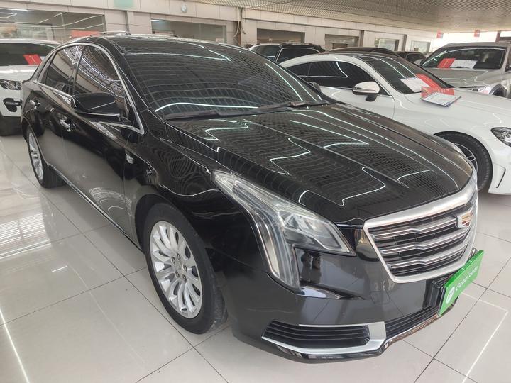 XTS 2018 28T Tech photo 3