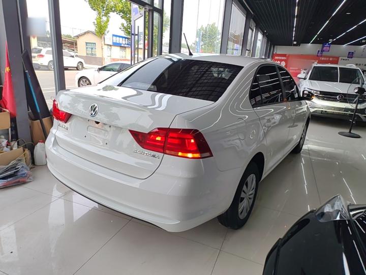 Santana 2019 1.5L AT China VI photo 4