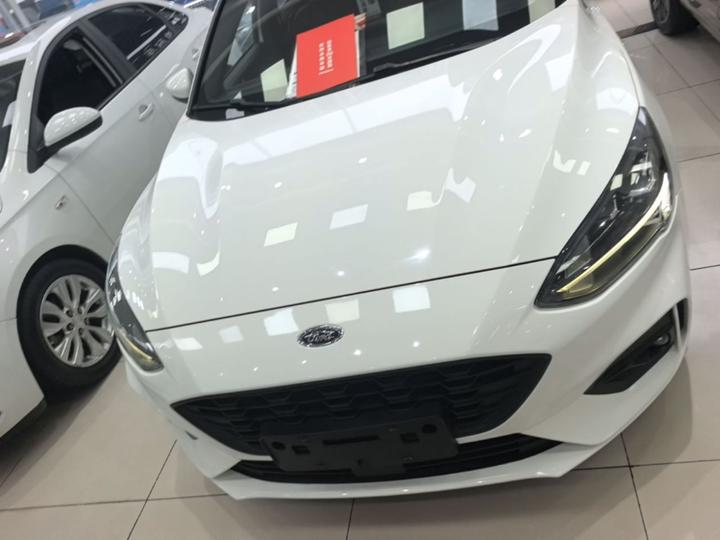 Focus 2021 Hatchback EcoBoost 180 AT ST Line photo 2
