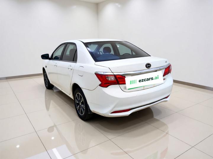 F3 2016 1.5L AT Luxury photo 4