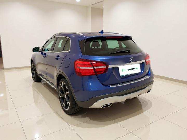 GLA 2017 GLA 220 4MATIC Fashion photo 4