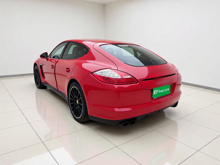 2012 Panamera GTS 4.8L photo 4