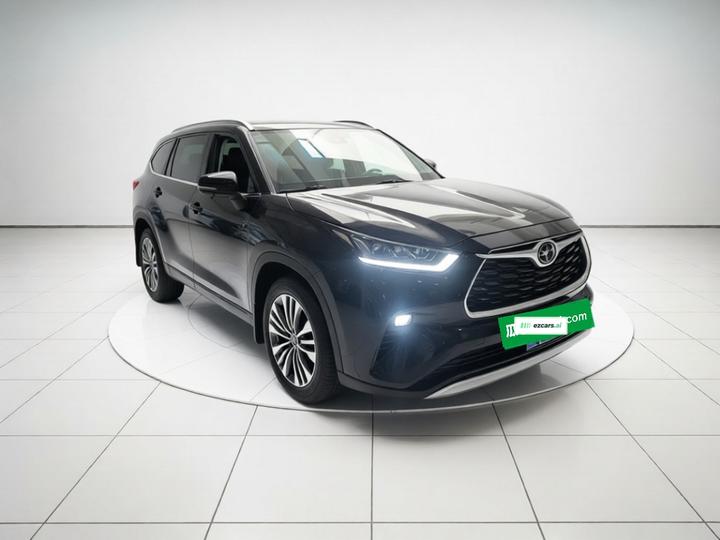 Highlander 2022 380T AWD Premium 7-Seater photo 3