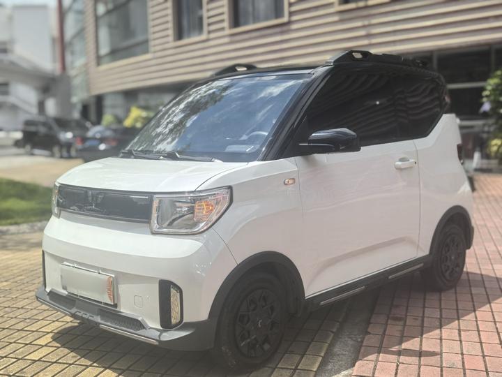 Hongguang MINIEV 2022 GAMEBOY 200km LFP