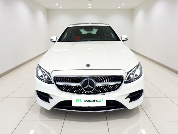 E-Class Imported 2018 E 200 4MATIC Convertible Coupe photo 2