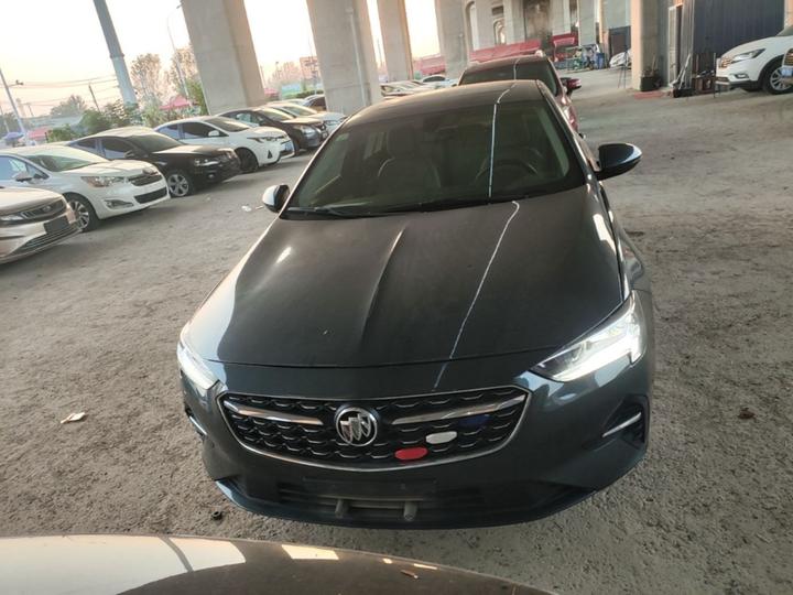Regal 2020 552T Elite photo 2