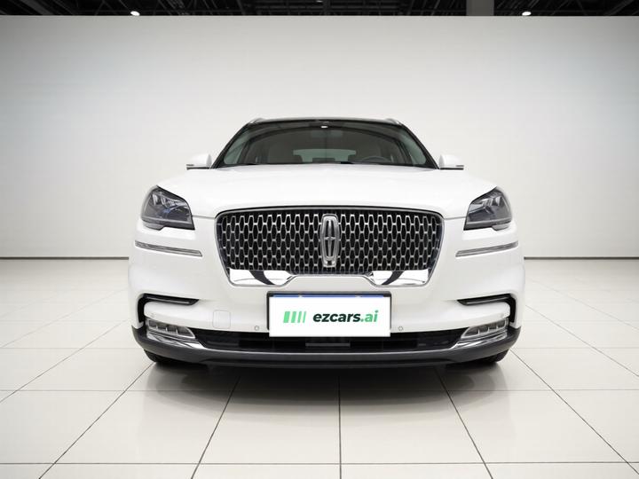Aviator 2022 3.0T V6 AWD photo 2