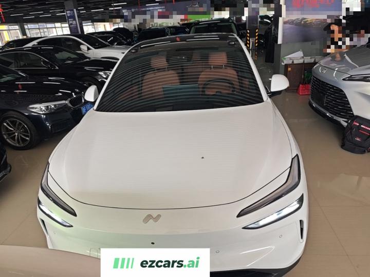 L60 2024 60kWh AWD photo 2