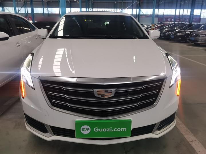 XTS 2018 28T Tech photo 2