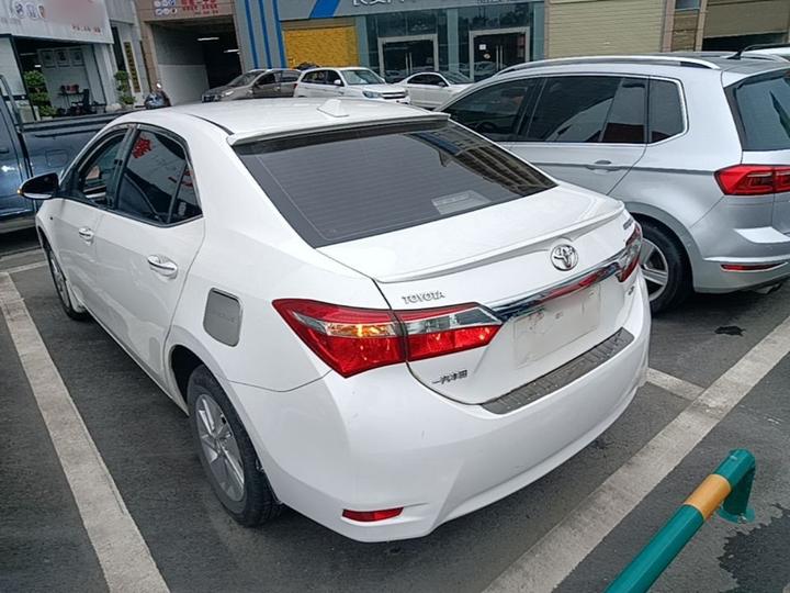 Corolla 2017 Facelift 1.6L S-CVT GL photo 4