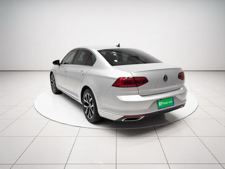 Magotan 2020 330TSI DSG Leading photo 4