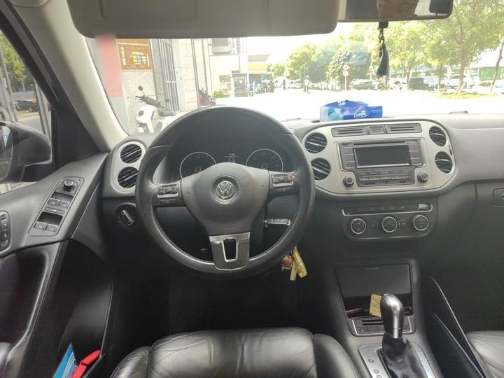 Tiguan 2013 1.8TSI AT RWD Comfort photo 3