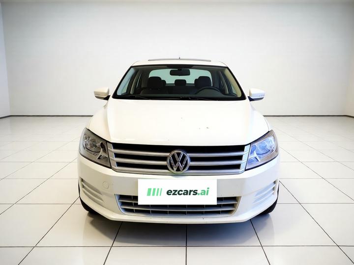Santana 2013 1.6L MT photo 2