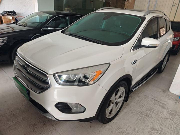 Kuga 2017 EcoBoost 180 RWD