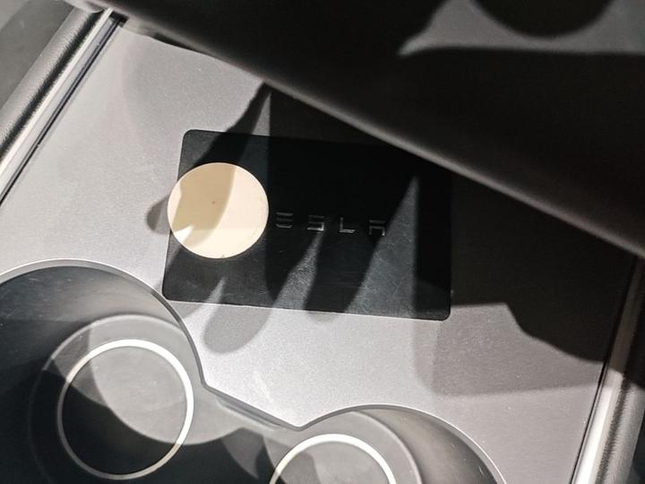 Model 3 2022 RWD photo 8