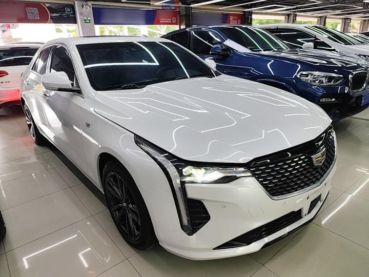CT4 2023 25T Luxury photo 3