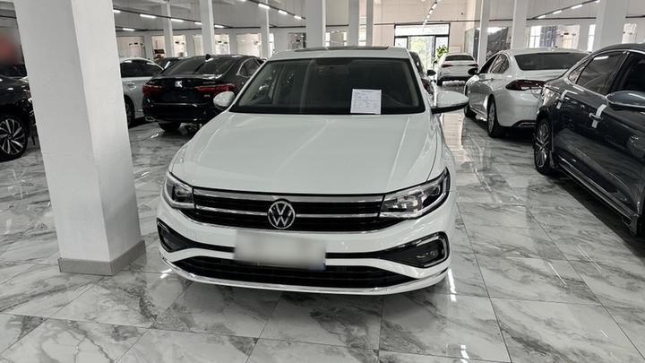Bora 2023 200TSI DSG photo 3