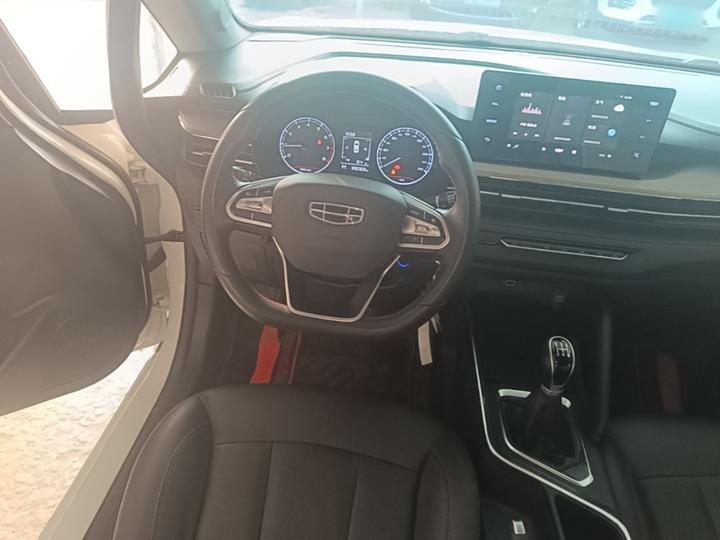 Vision X3 2021 PRO 1.5L MT Elite photo 6