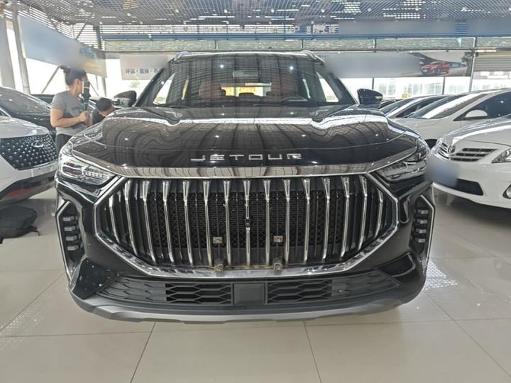 X70 PLUS 2023 1.5T DCTPLUS 7-Seater photo 2