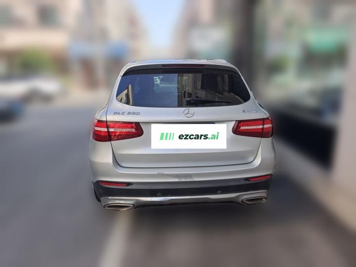 GLC 2016 GLC 260 4MATIC Dynamic photo 3