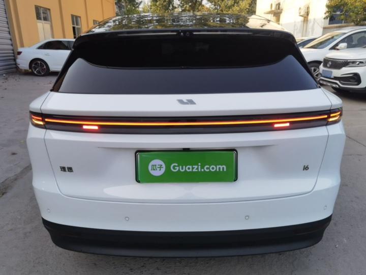 Li Auto i6 2025 RWD Standard photo 3
