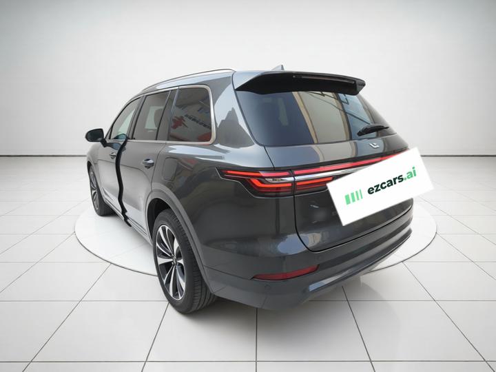 Li Auto ONE 2020 EREV 6-Seater photo 4
