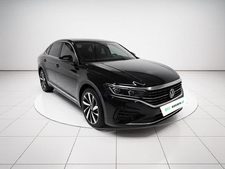 Passat 2023 Facelift 330TSI Luxury photo 3