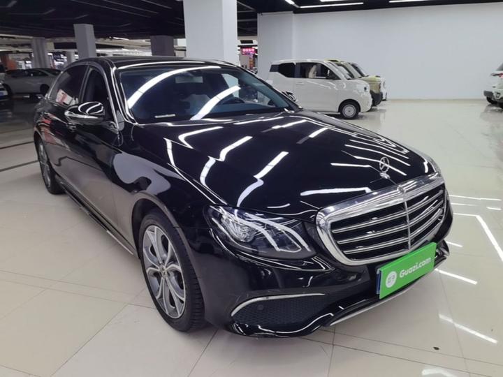 E-Class 2020 E 300 L Sport Luxury photo 3