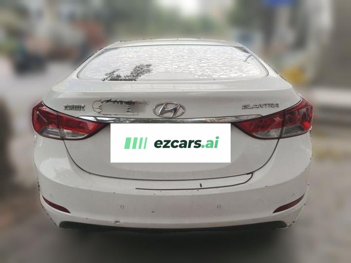 Elantra 2015 1.6L AT Leading photo 5