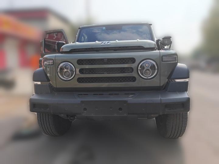 212 T01 2024 2.0T photo 2