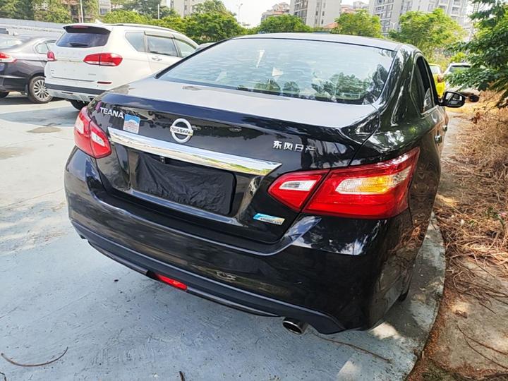 Teana 2016 2.0L XL Comfort photo 6