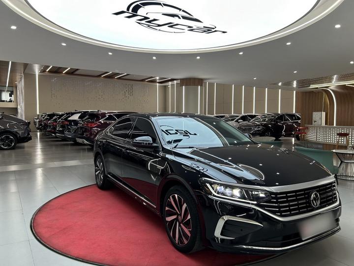 Passat 2024 380TSI Elite photo 3