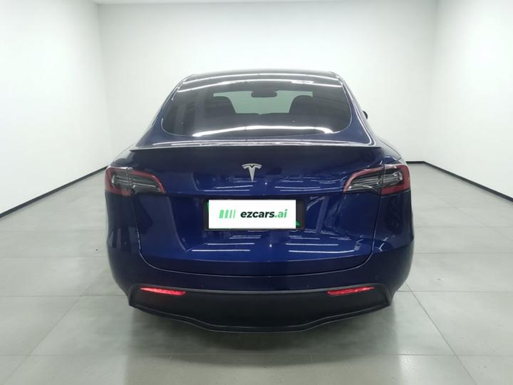 Model Y 2022 RWD photo 3