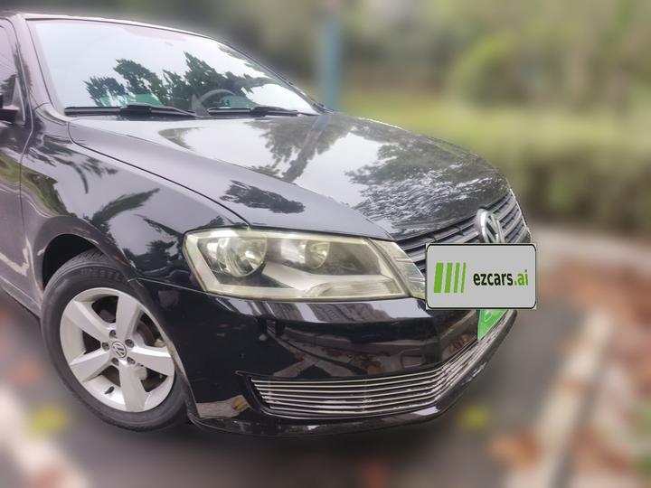 Lavida 2013 Facelift Classic 1.6L MT photo 3