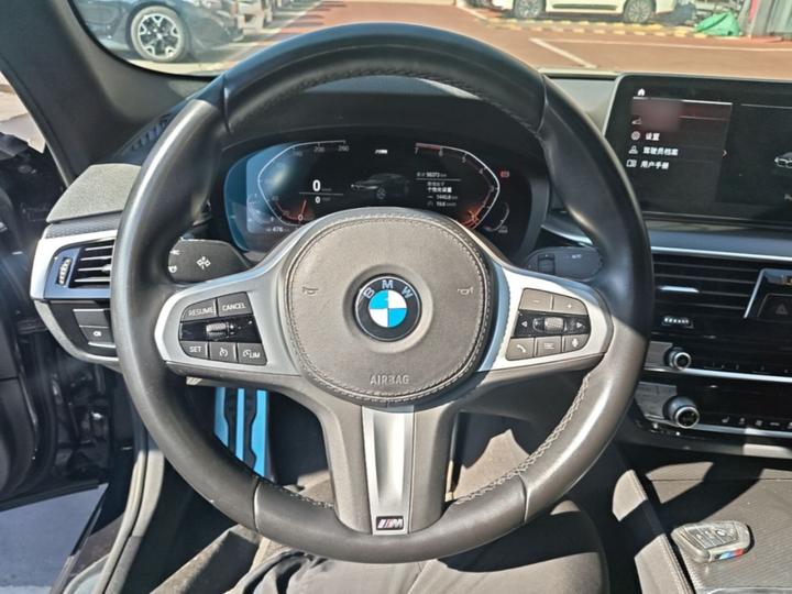 5 Series Imported 2021 525i M Sport Package photo 6