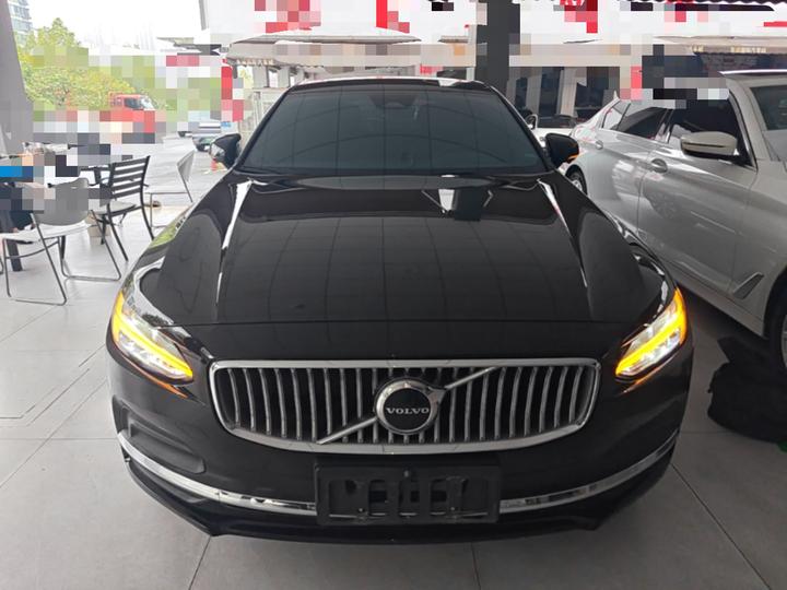 S90 2025 B5 Luxury photo 2
