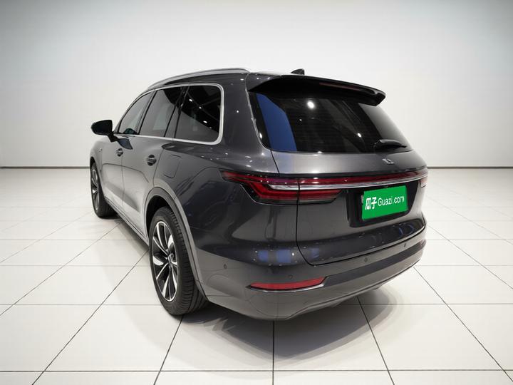 Li Auto ONE 2021 EREV 6-Seater photo 4