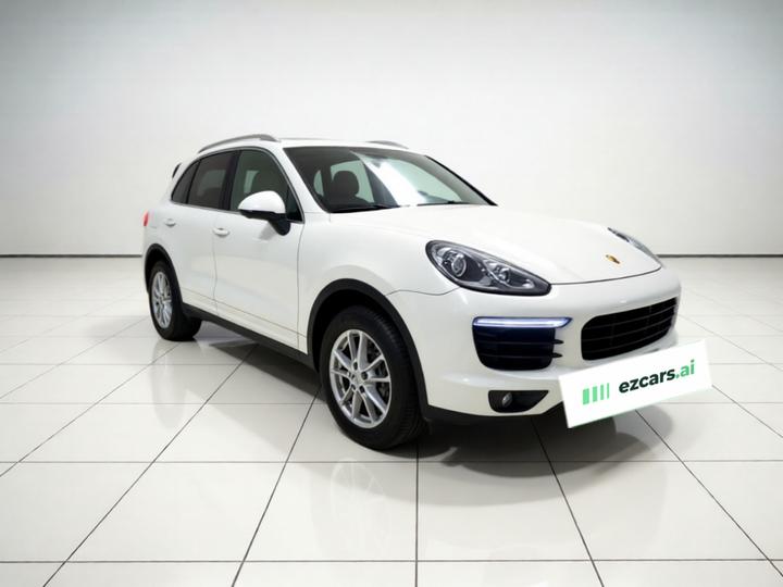 2015 Cayenne 3.0T photo 3