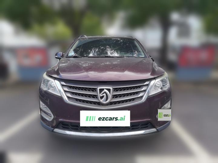 560 2015 1.8L MT Luxury photo 2
