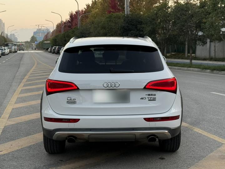 Q5 2018 Collection 40 TFSI Tech photo 5