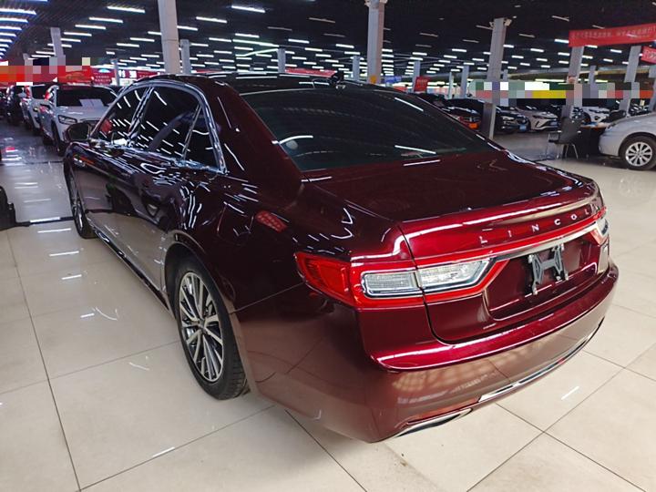 2019 2.0T RWD China VI photo 4