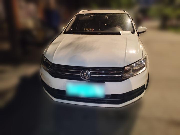 Santana 2017 1.6L AT photo 2