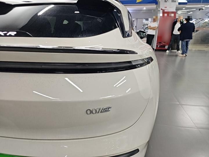 007GT 2025 AWD ADAS 75kWh photo 7