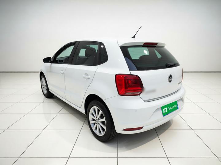 Polo 2014 1.6L AT Luxury photo 4