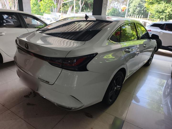 PLUS 2023 1.5T DCT Premium photo 6