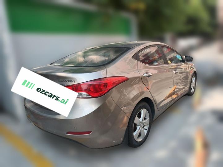 Elantra 2013 1.6L AT Leading photo 6