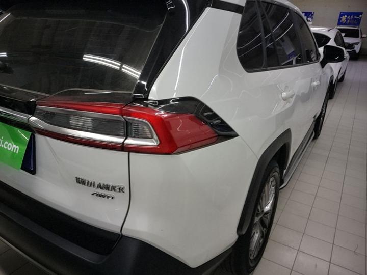 Wildlander 2023 2.0L CVT AWD Luxury PLUS photo 7